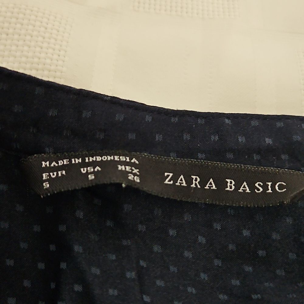 Zara Women's Casual Button-Down Shirt Long Sleeves Shirt Navy Blue Small - Picture 5 of 16